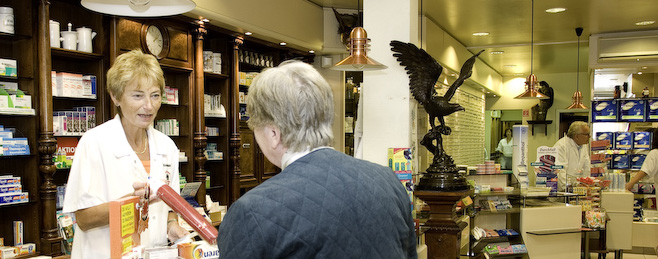 Immer nette Personal finden Sie bei Adler-Apotheke in Wolmirstedt.